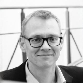 Jesper B. Hansen